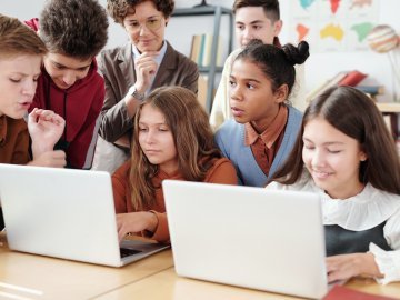 Get itching to use Barefoot Resources – Scratch