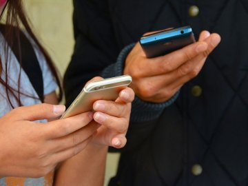 How to handle sexting incidents as a parent or teacher